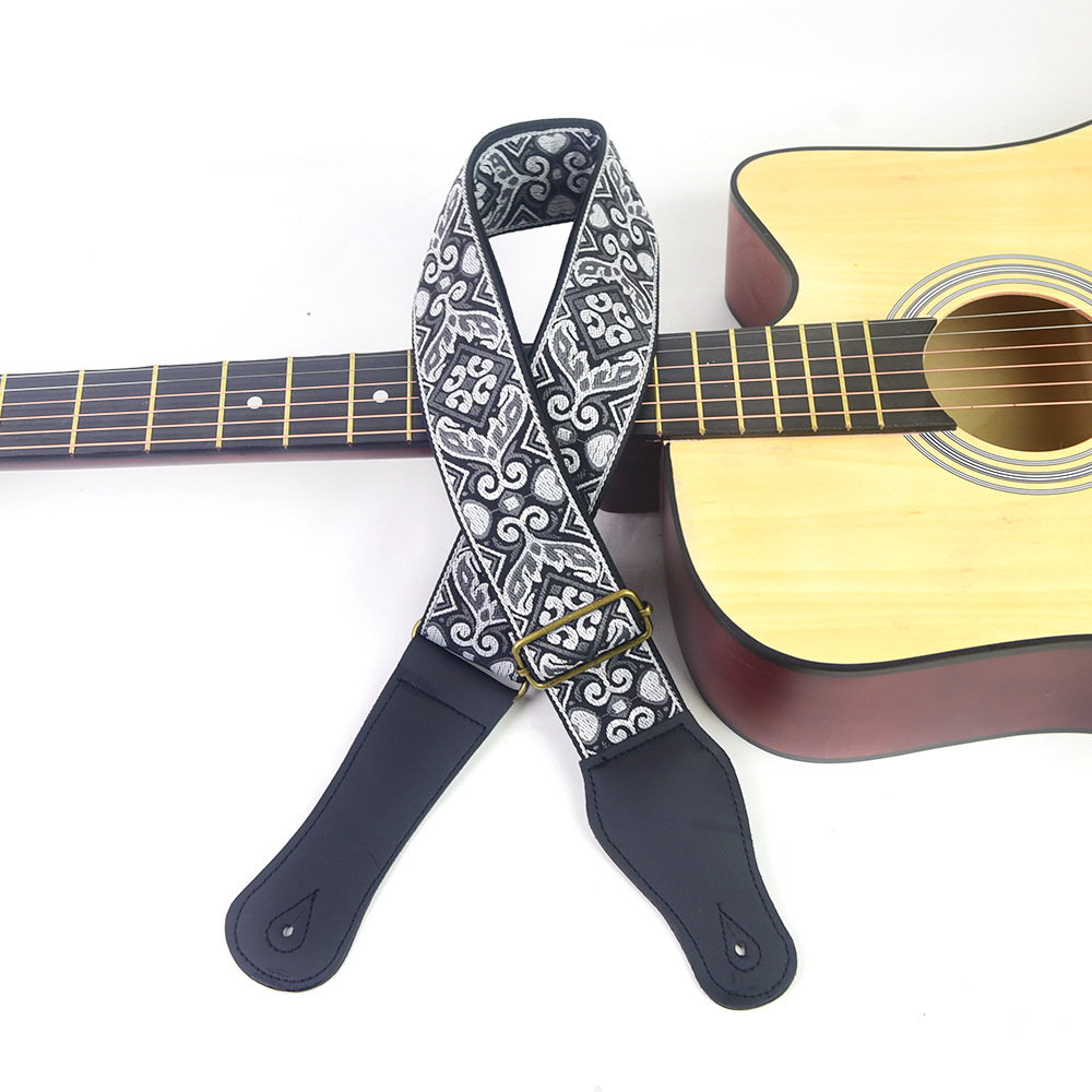 Pasek do gitary z haftowanym n – Musical Instrument Bass recenzja i cena